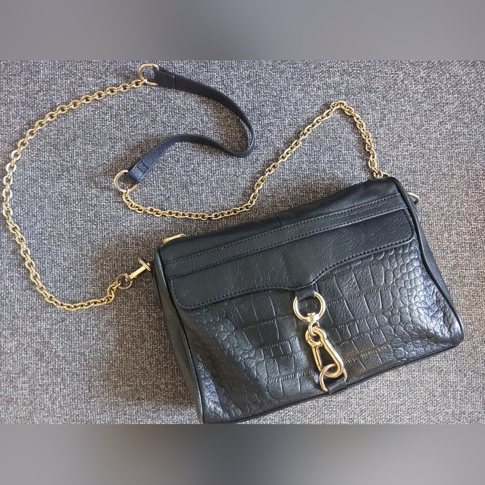 Danier Black Textured Crossbody Bag with Gold Chain